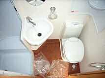 Lunar Quasar 525 2006 caravan photo