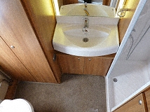 Swift Challenger 480 SE 2013 caravan photo